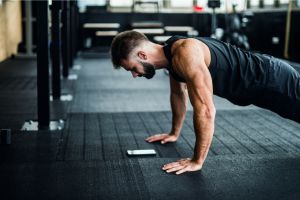 The 10 best workout apps for men for 2024, according to a certified personal trainer